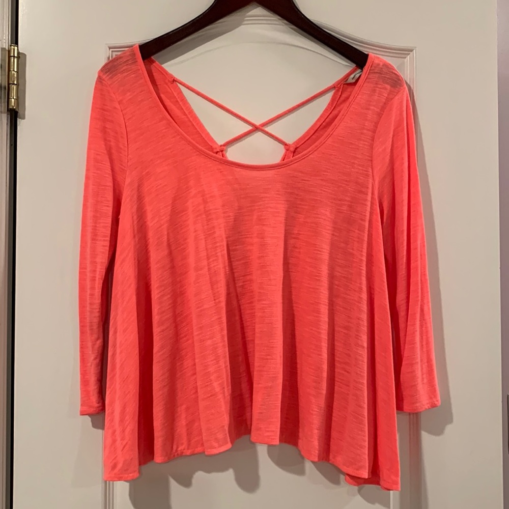 Orange light long sleeve top!